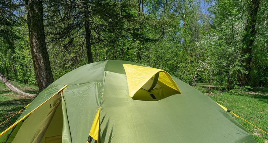 Палатка RockLand Peak 2-местная v2, зелёный цвет